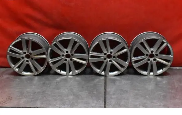 Audi Q7 4L R18 alloy rim 4L0601025AJ