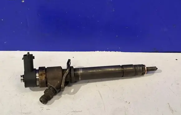 Volvo S60 Fuel injector 0445110078 8658351