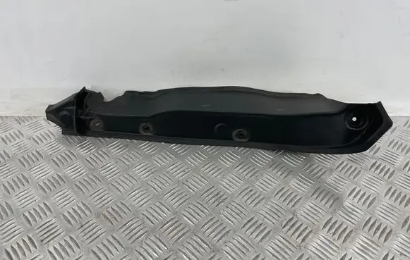 BMW iX2 (U10) Fender end trim 5A32A61 BBP257301 18331210