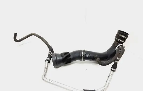 Volvo XC70 Intercooler hose/pipe 30714480