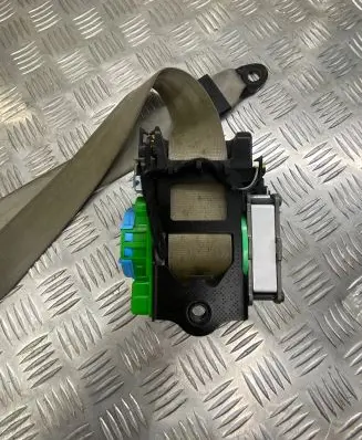 Audi A5 8T 8F Front seatbelt 8T0857705 AKATAPFTR1 300497399142