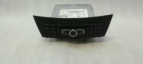 Mercedes-Benz C W204 Navigation unit CD/DVD player A2049003915