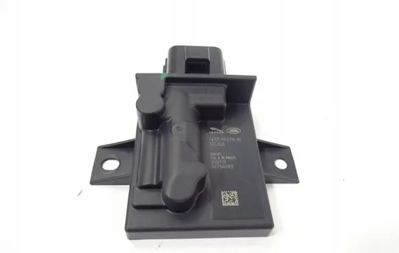 Jaguar XE Fuel level meter relay FK729D370AC