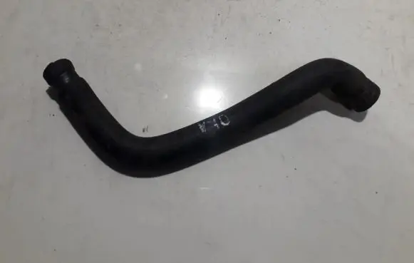 Volvo S70 V70 V70 XC Engine coolant pipe/hose 9445378