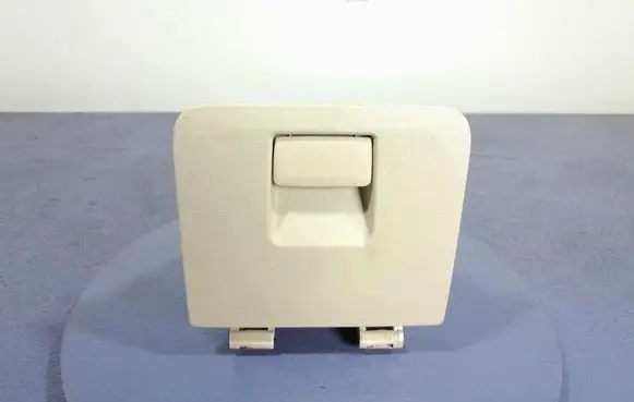 BMW X3 E83 Glove box 9379854
