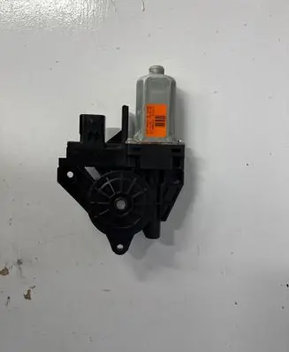 Dodge Durango Front door window regulator motor 210903