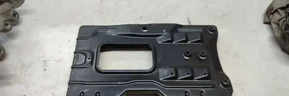 Battery tray