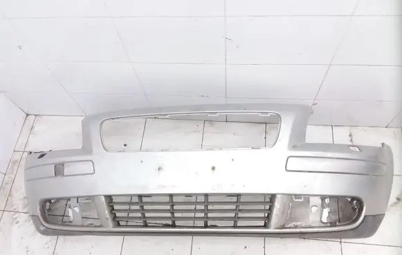 Volvo V50 Front bumper 30657005