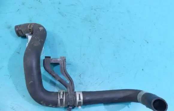Toyota Avensis T270 Engine coolant pipe/hose 92-2735 IMPRK1242440