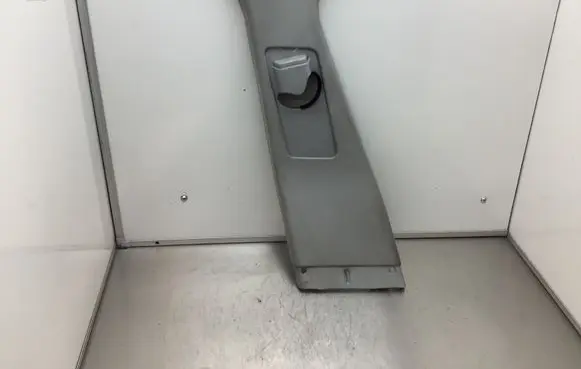 Jaguar XF X250 (B) pillar trim (top) 8X23F24397AU