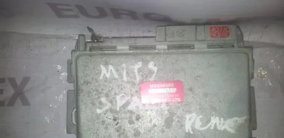 Mitsubishi Space Runner ABS control unit/module MB686562 1722092