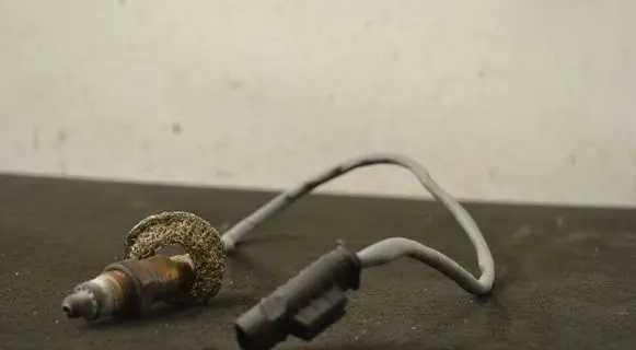BMW 7 G11 G12 Lambda probe sensor 8650475