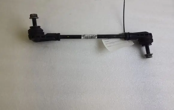 Volvo XC40 Front anti-roll bar/stabilizer link 32281972