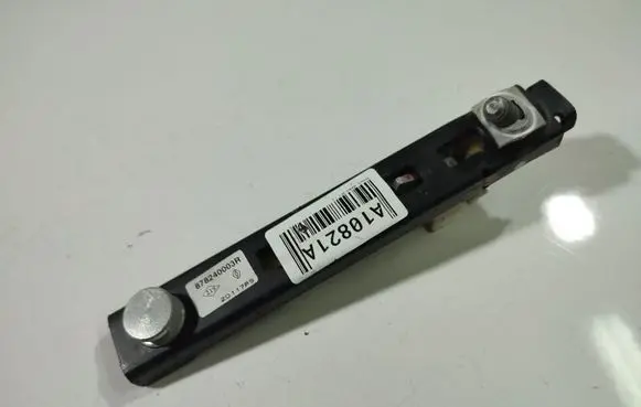 Renault Scenic III - Grand scenic III Seat belt adjustment rail 878240003R