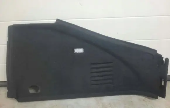 Trunk/boot side trim panel