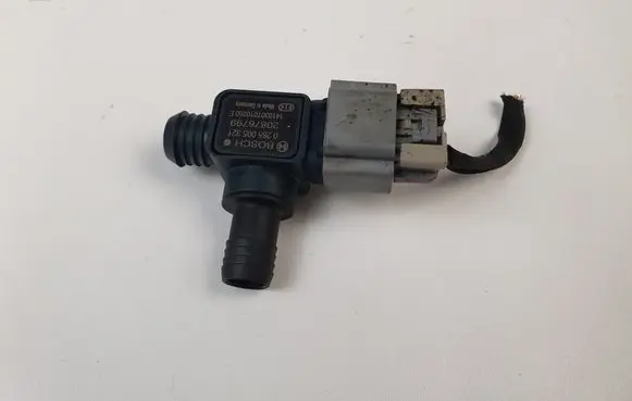 Opel Astra J Vacuum valve 0265005321 20876799