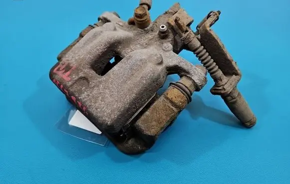 Hyundai i30 Rear brake caliper IMPRK1567974