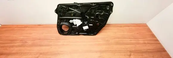 Mercedes-Benz ML W166 Front door window regulator with motor 924702 A1667200279 A1664403508