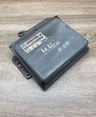 Opel Sintra Engine control unit/module ECU 90505778 0261203548