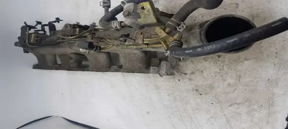 Nissan X-Trail T30 Intake manifold HL0789