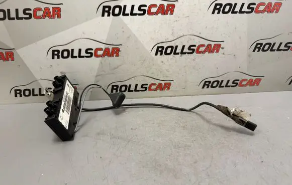 Peugeot 407 Aerial antenna amplifier 9656056180 41157813E 2C054701482