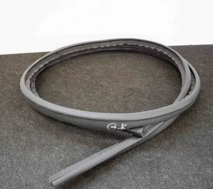 Rubber seal rear door