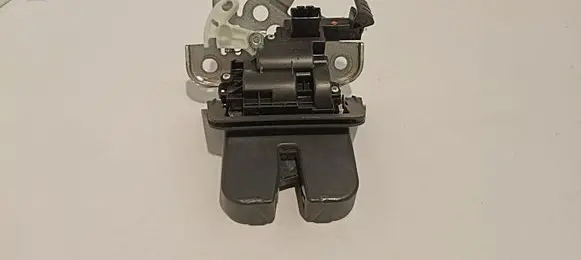 Audi Q5 SQ5 Tailgate/trunk/boot lock/catch/latch 8R0827505