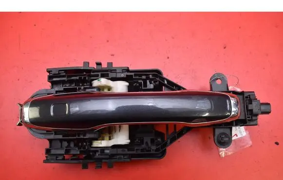 Volvo XC90 Front door exterior handle 
