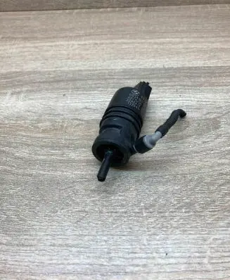 BMW 5 F10 F11 Windscreen/windshield washer pump 6934160 13264011