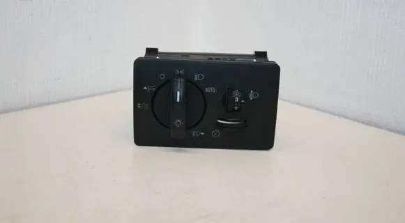 Ford Focus Light switch 7M5T13A024CA
