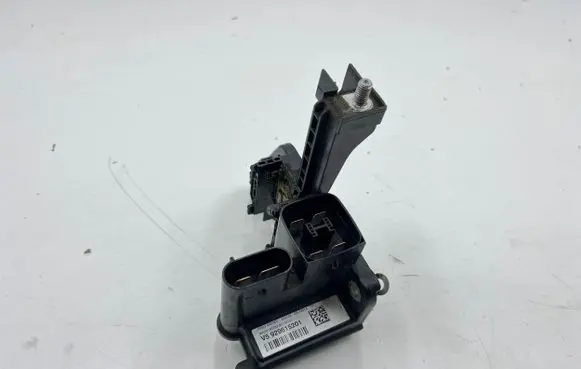 BMW 4 F32 F33 Current control relay 9296152