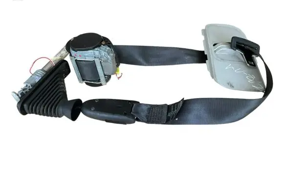 Nissan Qashqai Front seatbelt 86884BR00A 76988JD00A