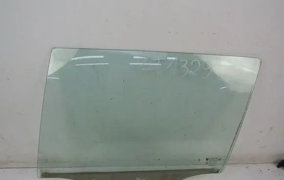 Opel Astra G Rear door window glass 