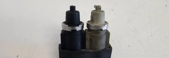 Audi A6 S6 C5 4B Turbo solenoid valve 059906627B