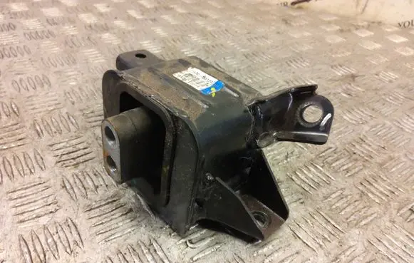 Hyundai Bayon Gearbox mount 21830Q0100