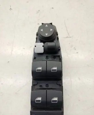 BMW 6 F06 Gran coupe Electric window control switch 9241953