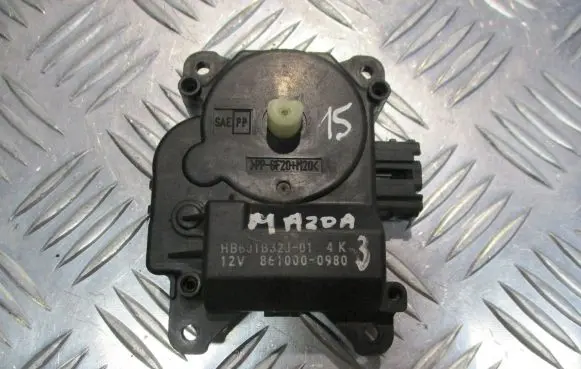 Mazda 3 I Central body control module 861000-0980