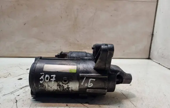 Peugeot 307 Starter motor 9662854080