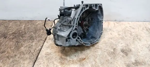 Renault Kadjar Manual 6 speed gearbox 12008R