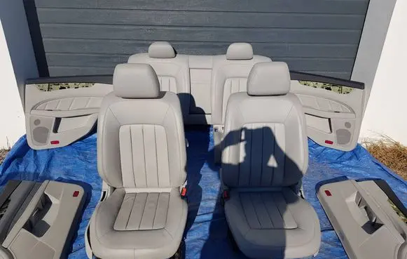 Mercedes-Benz CLS C218 X218 Seat and door cards trim set SKORAFOTELE218