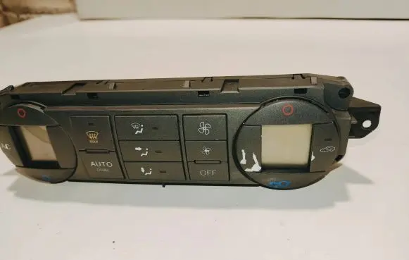 Ford Focus C-MAX Climate control unit 3M5T18C612AH WWA33022