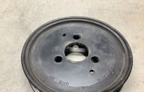 Audi A6 S6 C6 4F Power steering pump pulley 059145255C