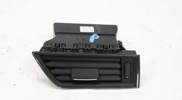 Skoda Superb B8 (3V) Dash center air vent grill 3V0819702C