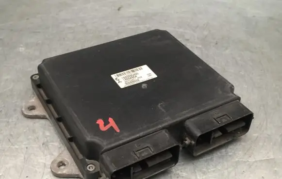 Mitsubishi Colt Engine control unit/module 1860095400 1860A954 E6T73471