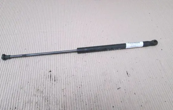 Seat Ibiza III (6L) Shock absorber/damper mounting bracket 