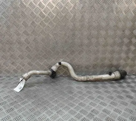 Engine coolant pipe/hose