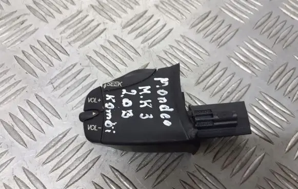 Ford Mondeo Mk III Head unit multimedia control 