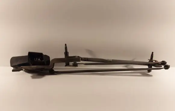 Ford Focus Front wiper linkage and motor 1395106486