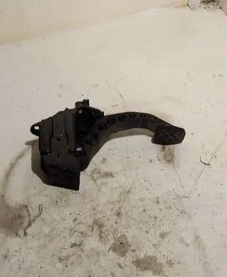 Clutch pedal
