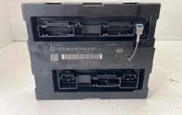 Audi A5 Sportback 8TA Comfort/convenience module 8K0907064DP 00002001 5DK00991884